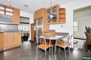 41-01 Geiger Pl, Fair Lawn, NJ 07410 - Photo 12