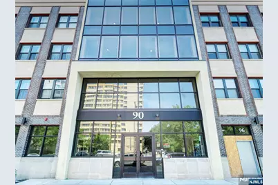 90 Clinton 204 #204, Newark, NJ 07114 - Photo 1