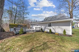 4 Melody Ln, West Milford, NJ 07480 - Photo 12