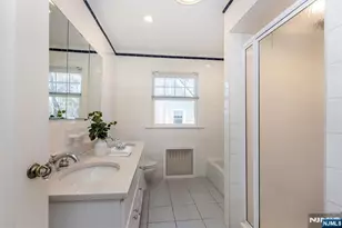 83 Essex Ave, Montclair, NJ 07042 - Photo 22