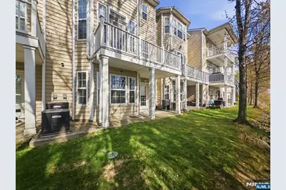 41 Creekside Court, Secaucus, NJ 07094 - Photo 40