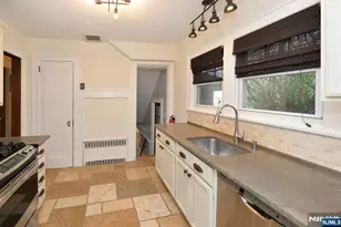 525 Washington Ave, Dumont, NJ 07628 - Photo 12
