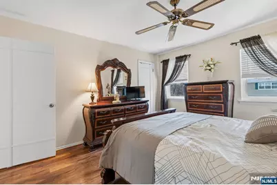 52 Galewood Drive 52 #52, Old Bridge Township, NJ 07747 - Photo 18