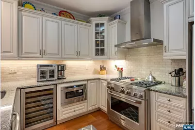 2310 Rio Vista Lane 2310 #2310, Northvale, NJ 07647 - Photo 10