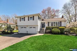 145 Merritt Dr, Oradell, NJ 07649 - Photo 2