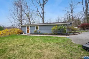 10 Laurel Trail, Kinnelon, NJ 07405 - Photo 4