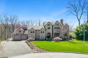 27 Omaha Rd, Wayne, NJ 07470 - Photo 2