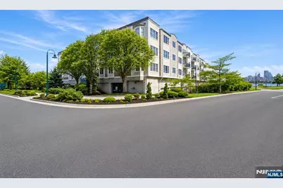 324 The Promenade, Edgewater, NJ 07020 - Photo 44