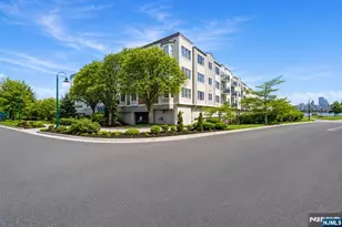 324 The Promenade, Edgewater, NJ 07020 - Photo 44