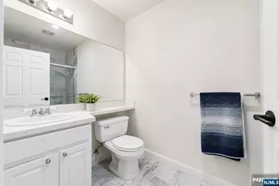 324 The Promenade, Edgewater, NJ 07020 - Photo 22