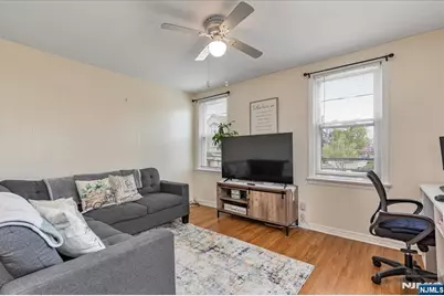 296 Berkeley Avenue, Bloomfield, NJ 07003 - Photo 22