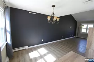 35 Maryann Rd, Jefferson Township, NJ 07438 - Photo 6