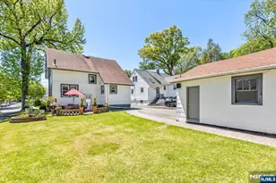 87 W Forest Ave, Teaneck Township, NJ 07666 - Photo 28