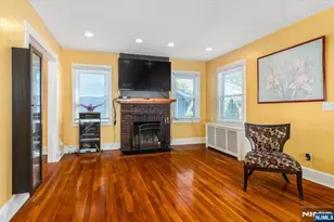 87 W Forest Ave, Teaneck Township, NJ 07666 - Photo 4