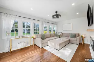 21 Joseph Pl, Wayne, NJ 07470 - Photo 10