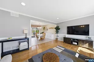 28 Lord Stirling Dr, Parsippany, NJ 07054 - Photo 6