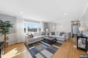 28 Lord Stirling Dr, Parsippany, NJ 07054 - Photo 8