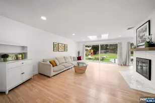 7 Wierimus Ln, Hillsdale, NJ 07642 - Photo 2