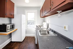 472 Passaic St, Hackensack, NJ 07601 - Photo 6