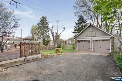 263 Hoover Avenue, Bloomfield, NJ 07003 - Photo 30