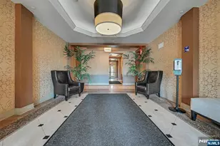 1112 The Plaza 1112, Tenafly, NJ 07670 - Photo 4