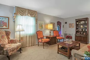 149 Park Dr, New Milford, NJ 07646 - Photo 10