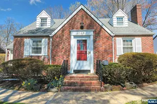 149 Park Dr, New Milford, NJ 07646 - Photo 4