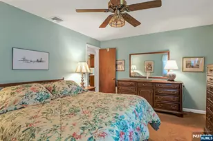 149 Park Dr, New Milford, NJ 07646 - Photo 22