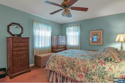 149 Park Drive, New Milford, NJ 07646 - Photo 20