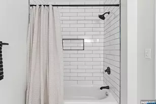 200 Paterson Ave 1A, East Rutherford, NJ 07073 - Photo 10