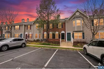 2071 Drake Court, Mahwah, NJ 07430 - Photo 30