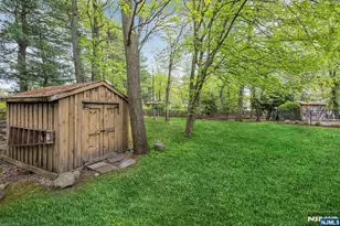 485 Eisenhower Ct, Wyckoff Township, NJ 07481 - Photo 34