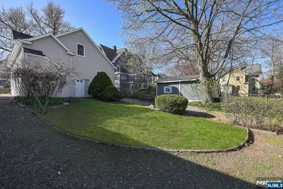 287 Orange Road, Montclair, NJ 07042 - Photo 44