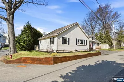 12 Canfield Street, Stanhope, NJ 07874 - Photo 4