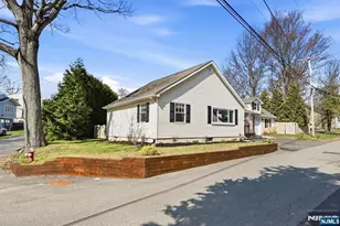12 Canfield St, Stanhope, NJ 07874 - Photo 4