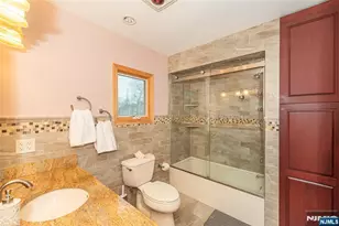 47 Laurel Dr, Wayne, NJ 07470 - Photo 16