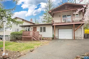 47 Laurel Dr, Wayne, NJ 07470 - Photo 2