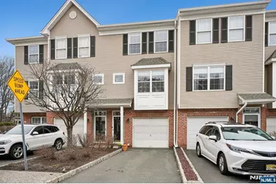 55 Greenbrook Drive, Bloomfield, NJ 07003 - Photo 4