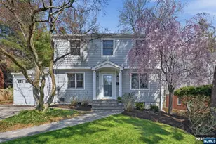 89 Surrey Ln, Tenafly, NJ 07670 - Photo 48