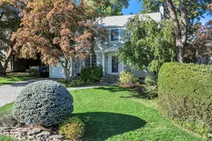 89 Surrey Ln, Tenafly, NJ 07670 - Photo 2