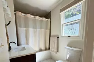 10 Fairview Pl, Bloomfield, NJ 07003 - Photo 10