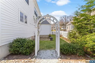 138 Brookside Avenue, Cresskill, NJ 07626 - Photo 6