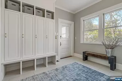 270 Upper Mountain Avenue, Montclair, NJ 07043 - Photo 28