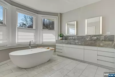270 Upper Mountain Avenue, Montclair, NJ 07043 - Photo 34