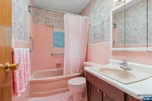 380 Howard St, Washington Township, NJ 07676 - Photo 16