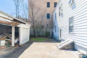 318 Ellery Ave, Newark, NJ 07106 - Photo 34
