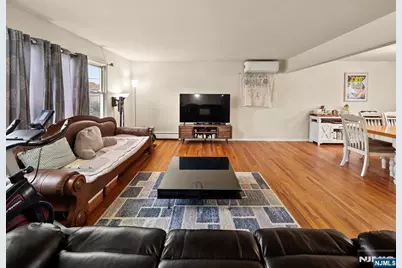 33 Beech Street, Little Ferry, NJ 07643 - Photo 8