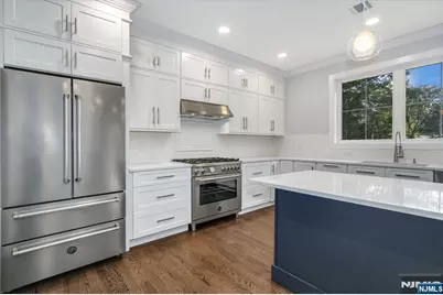 28 Bennington Road, Livingston, NJ 07039 - Photo 8