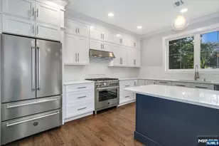 28 Bennington Rd, Livingston, NJ 07039 - Photo 8