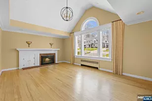 306 Sunset Blvd, Wyckoff Township, NJ 07481 - Photo 6